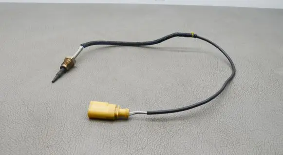 Audi Q7 4M Oil temperature sensor 4M0906088AB