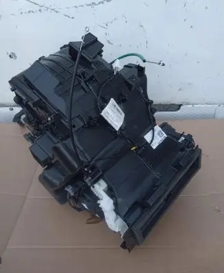 Renault Clio V Heater fan/blower 272707828R