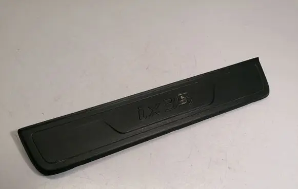 Hyundai ix35 Front sill trim cover 858732Y100