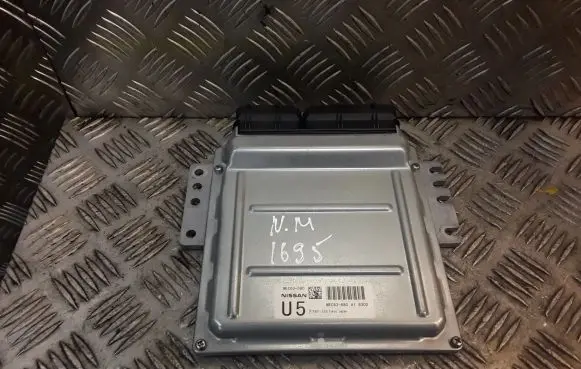 Nissan Murano Z50 Engine control unit/module MEC63680