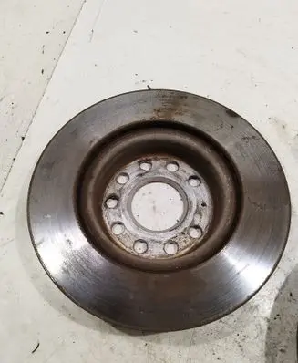 Volkswagen Golf V Front brake disc