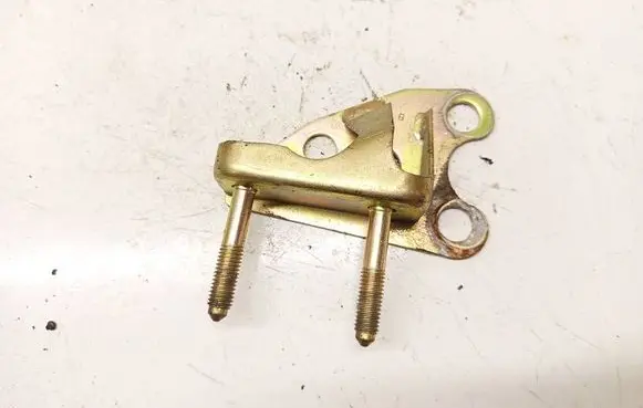 Audi A4 S4 B5 8D Front door lock loop/hook striker 