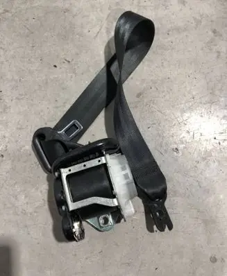 Skoda Octavia Mk3 (5E) Front seatbelt 5E0857701