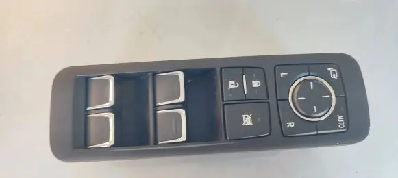 Lexus RX 450H Electric window control switch 589698
