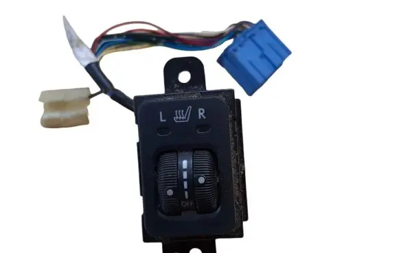 Subaru Legacy Seat heating switch 8304L
