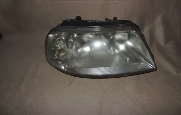 Volkswagen Sharan Headlight/headlamp 1395235531 1305239199