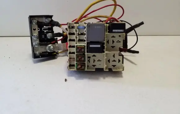 Jaguar XE Fuse module GX7314K131BA GX7314N073BA