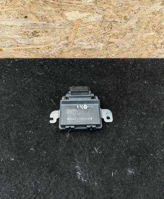 Hyundai i40 Hand brake control module 597903Z500