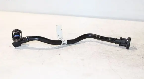 BMW 5 F10 F11 Air intake hose/pipe 8572037