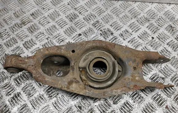 Maserati Ghibli Rear upper control arm/wishbone