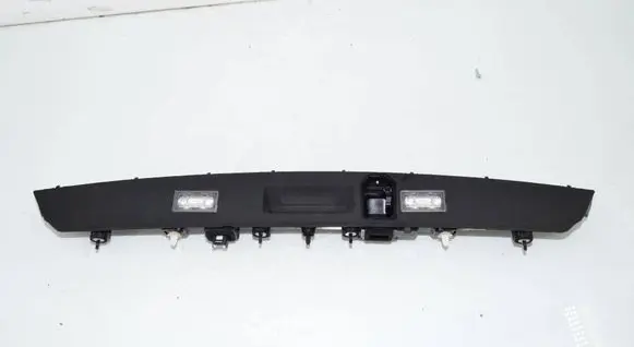 BMW 7 G11 G12 Trunk door license plate light bar 7357105 51137357105