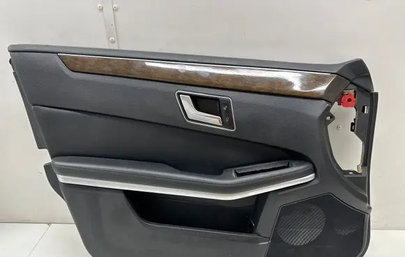 Mercedes-Benz E W212 Front door card panel trim