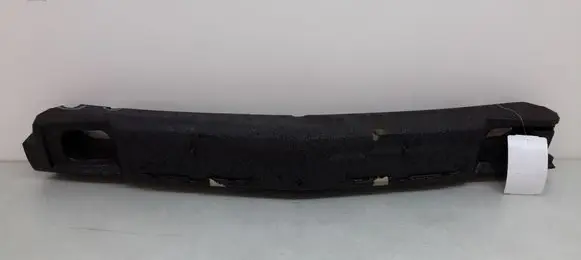 Front bumper foam support bar