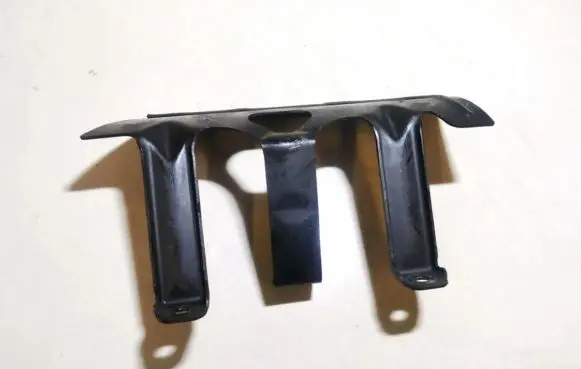 Ford Ka Engine mounting bracket 97fb9p847aa