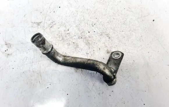 Engine coolant pipe/hose