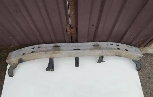 Toyota Land Cruiser (J150) Front bumper cross member