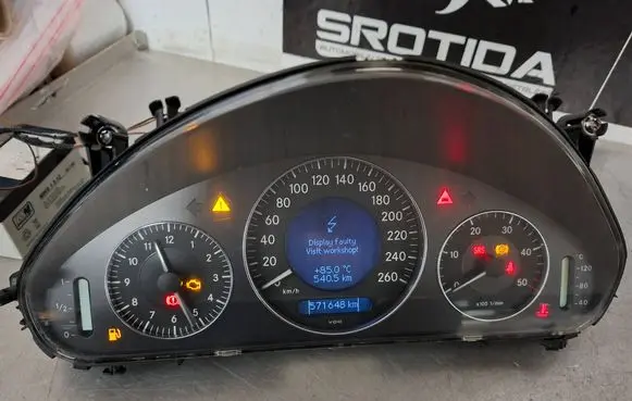 Mercedes-Benz E W211 Speedometer (instrument cluster) A2115407311 110080004043