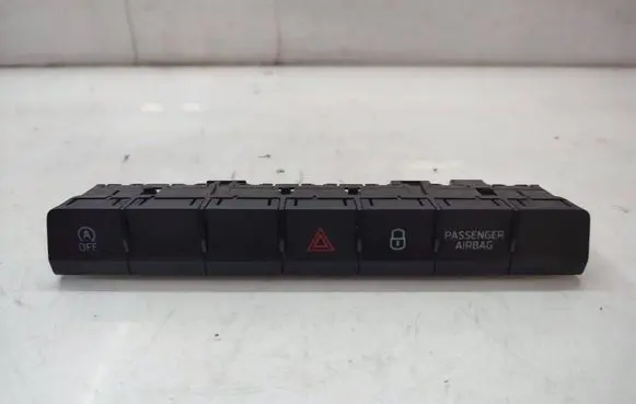 Skoda Karoq Hazard light switch 565927132AJ