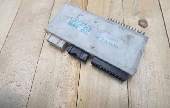BMW 5 E39 Comfort/convenience module 8381963