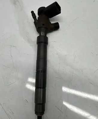 Audi A3 S3 8V Fuel injector 04L130277AN