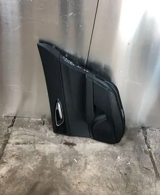 Alfa Romeo Giulia Rear door card panel trim