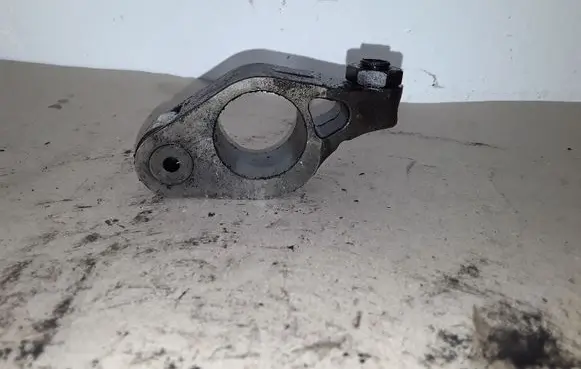 Audi A6 S6 C6 4F Camshaft holder 03G443A