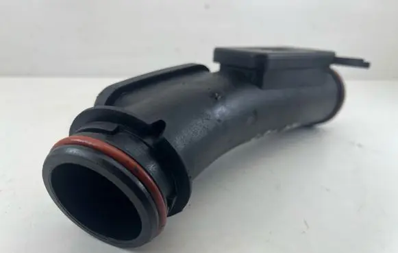 Volkswagen Touran I Intercooler hose/pipe 03C145674A