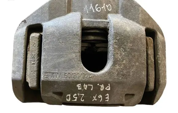BMW 5 E60 E61 Front brake caliper 6753660 34116753660