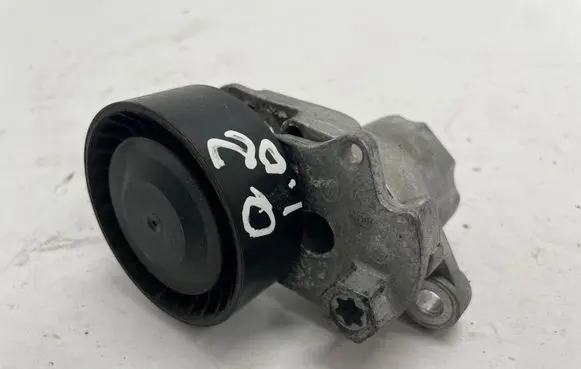 Audi Q2 - Generator/alternator belt tensioner 04E145299L