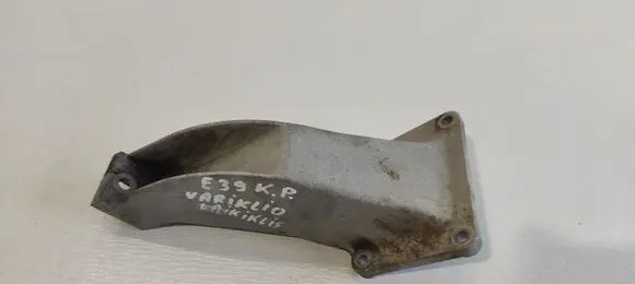 BMW 5 E39 Engine mounting bracket 1092973