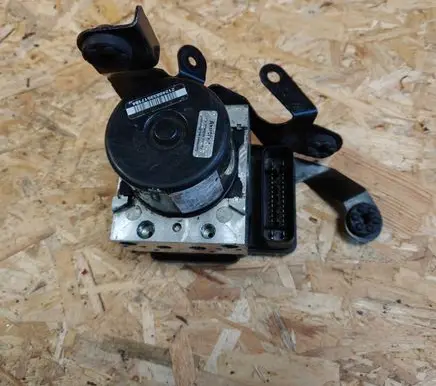 Renault Megane III ABS Pump 476600006R 10021207814 95012AAY2