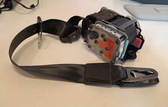 Audi A4 S4 B8 8K Front seatbelt 8K1857706K 306226399G48A 070711