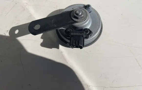 KIA Sportage Horn signal 96611D9000
