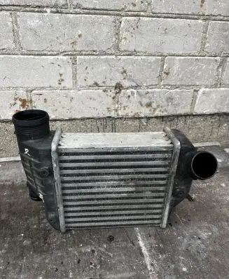 Audi A6 S6 C6 4F Intercooler radiator 4F0145806AA