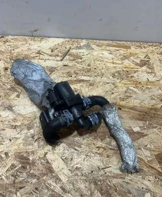 Porsche Cayenne (9Y0 9Y3) Electric auxiliary coolant/water pump 1t0820036d