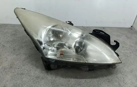 Peugeot 5008 Headlight/headlamp 9682519080