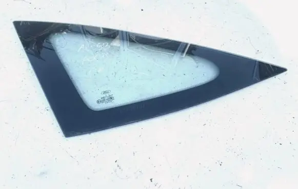 Ford Focus Rear side window