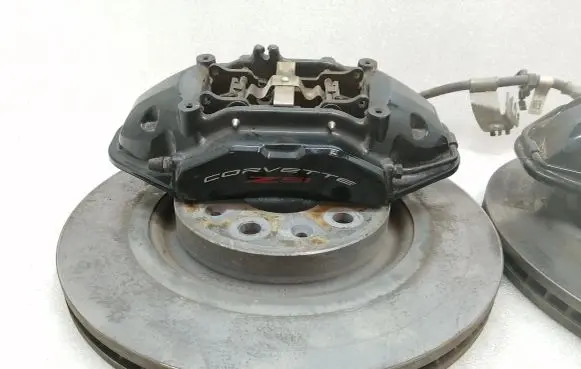 Chevrolet Corvette C8 Rear brake caliper 84777501 84777500