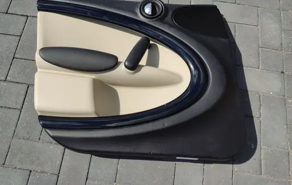 Mini Cooper Countryman R60 Front door card panel trim 51419800003 9800003 14697410