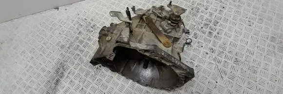 Peugeot 107 Manual 5 speed gearbox 08F2326066
