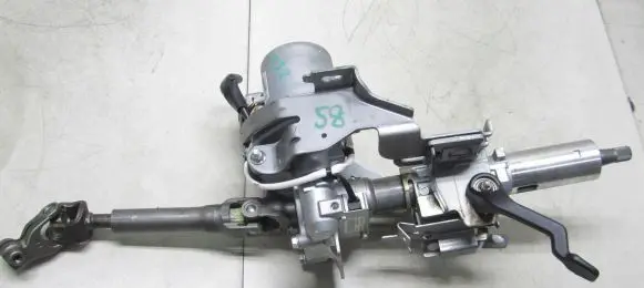 Nissan X-Trail T32 Steering wheel axle