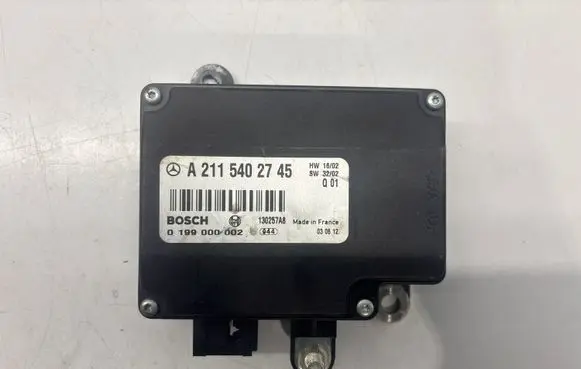 Mercedes-Benz E W211 Battery control module 0199000002