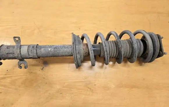 Mazda CX-7 Front shock absorber with coil spring