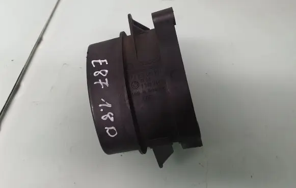 BMW 1 E81 E87 Mass air flow meter 7788744 13627788744 0928400504