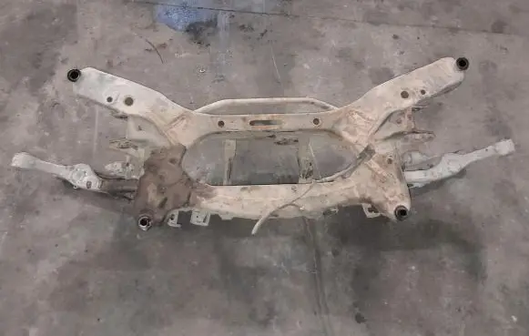 Renault Koleos I Rear subframe NOCODE