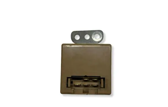Mitsubishi Pajero Other relay MD369969