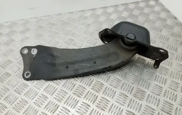 Volkswagen PASSAT B7 Rear suspension control arm 3C0501476A