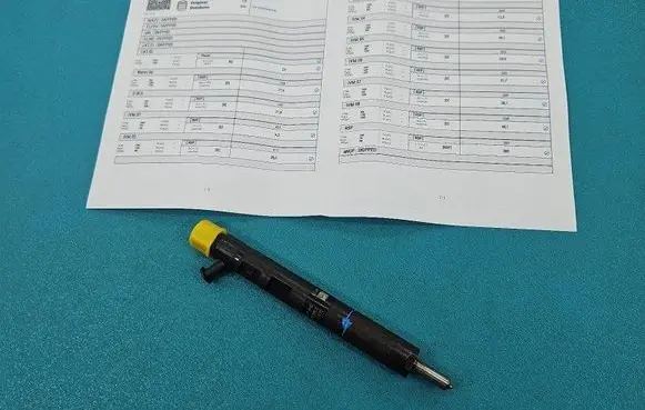 Ford Focus Fuel injector EJBR02201Z IMPRK1500050