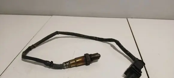 Volkswagen PASSAT B7 Lambda probe sensor 03L906262