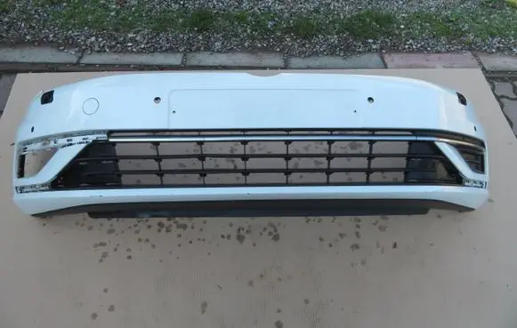 Volkswagen Golf VII Front bumper 5G0807221FL
